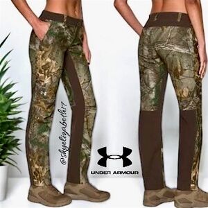 UNDER ARMOUR Women’s Hardwoods STR Forest All Season Camouflage Print Pants, 8